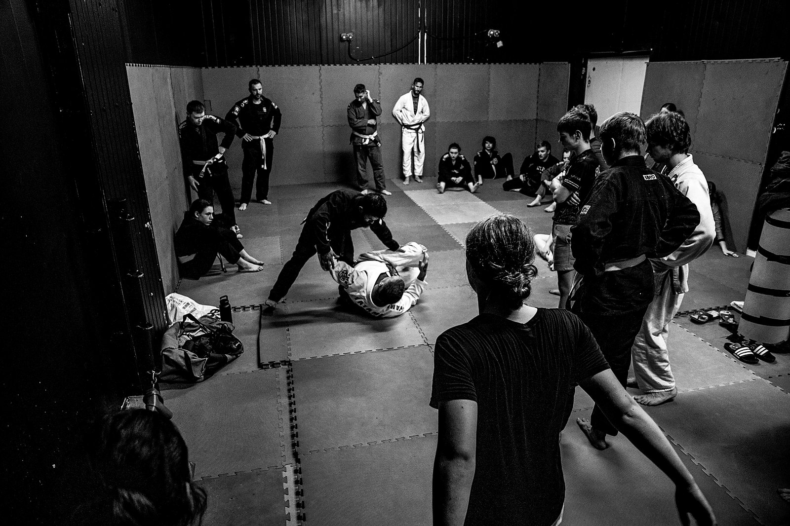Jiu-Jitsu students training together